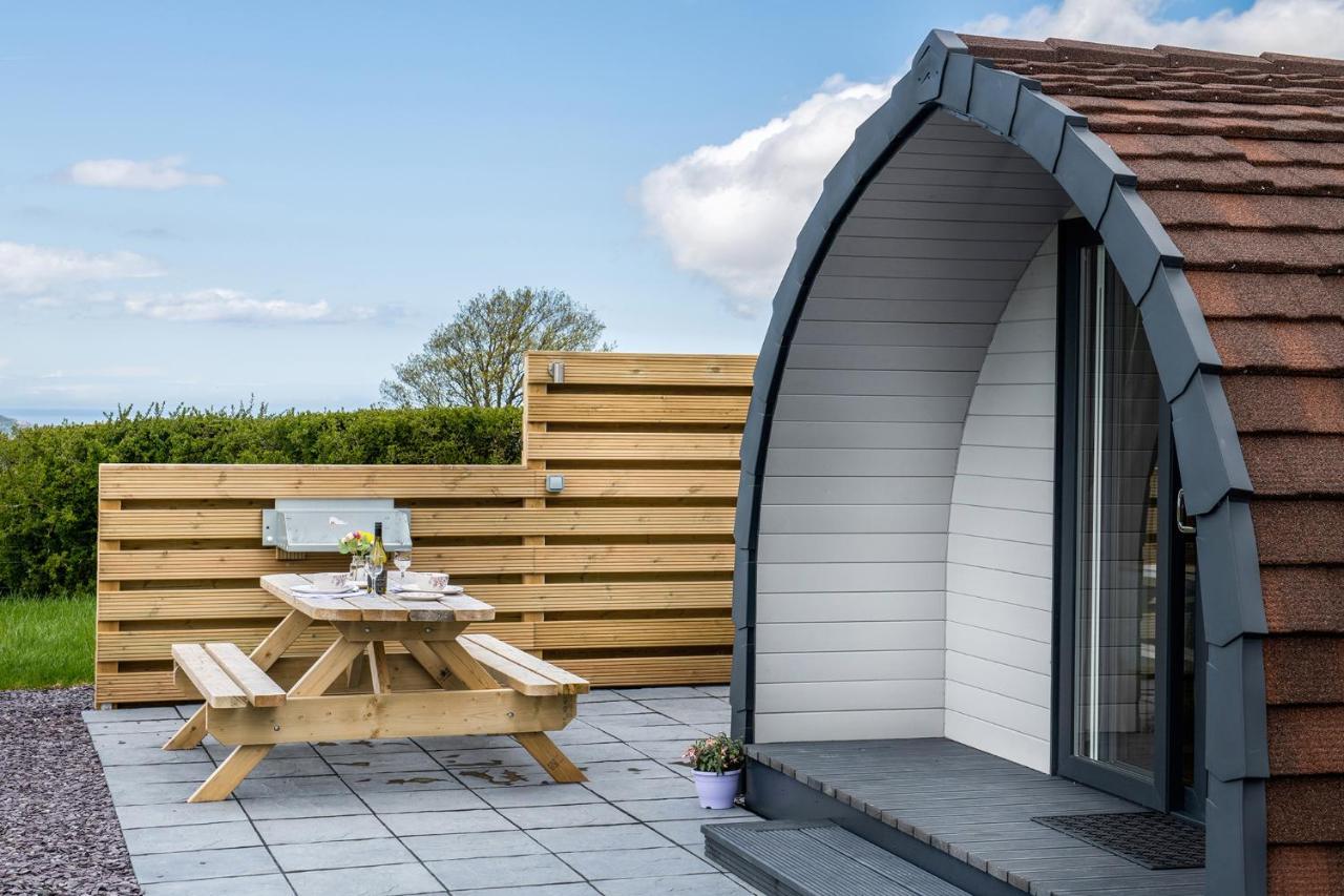 Waenfechan Glamping With Hot Tubs كولوين باي المظهر الخارجي الصورة